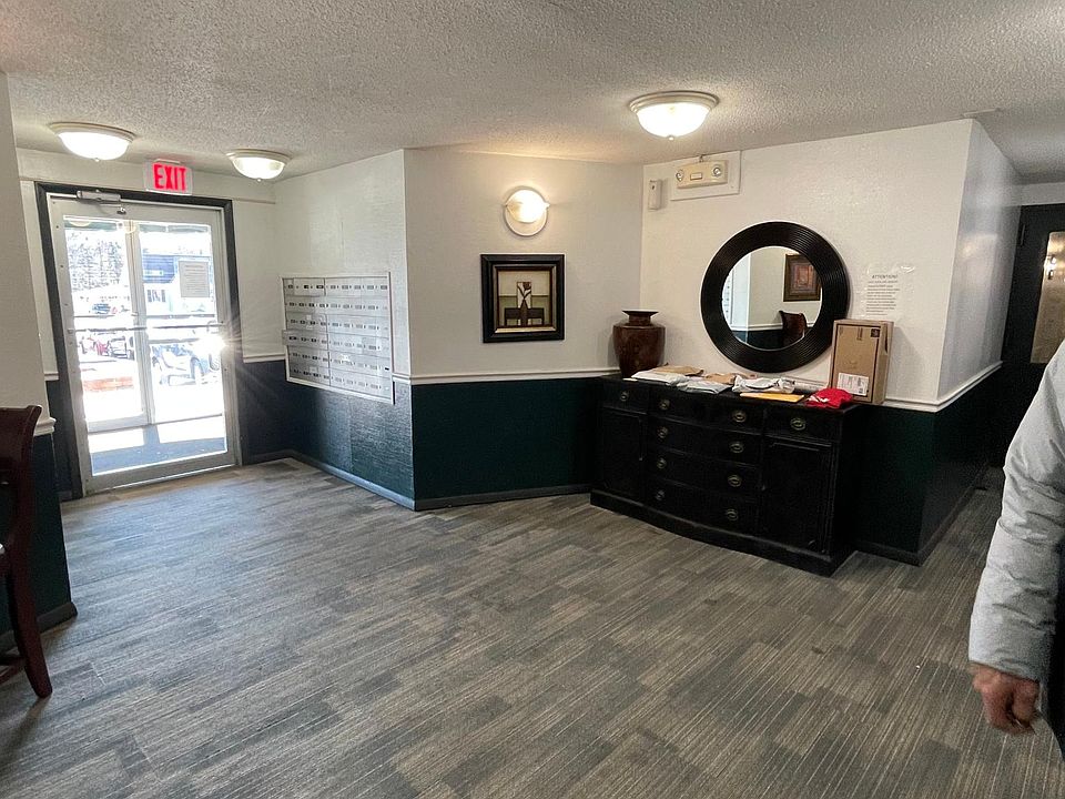 38 Olcott St Manchester, CT, 06040 Apartments for Rent Zillow