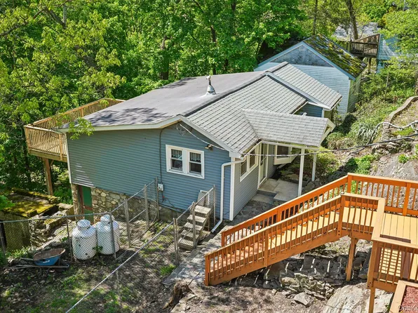 59 Deer Trl S #B, Greenwood Lake, NY 10925