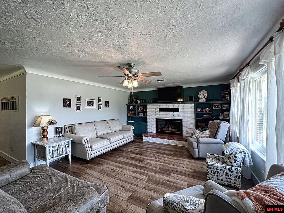 1160-e-9th-st-mountain-home-ar-72653-apartments-for-rent-zillow