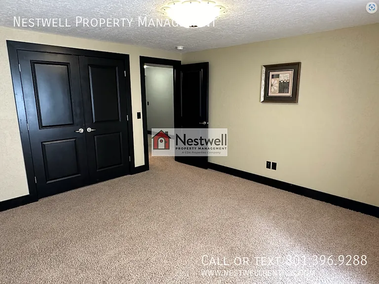 10768 S Pine Shadow Rd — Photo 3