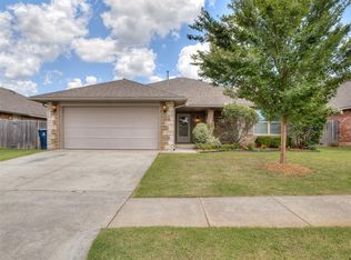 18408 Summer Grove Ave, Edmond, OK 73012