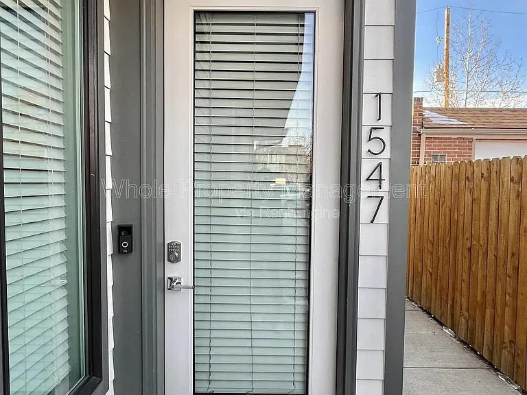 1547 Utica St — Photo 3
