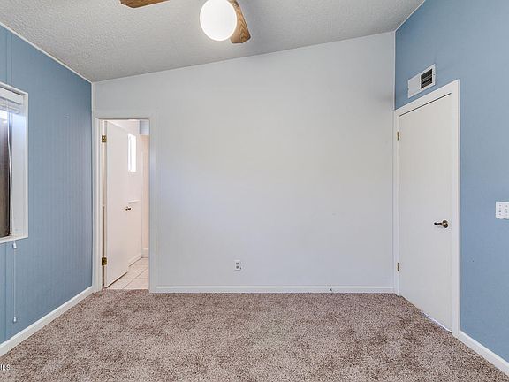 4th image of 505 E Sequoia Dr