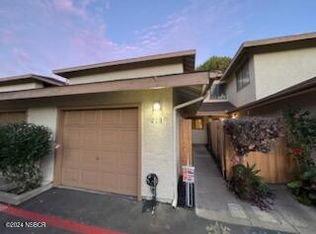 218 Village Circle Dr, Lompoc, CA 93436