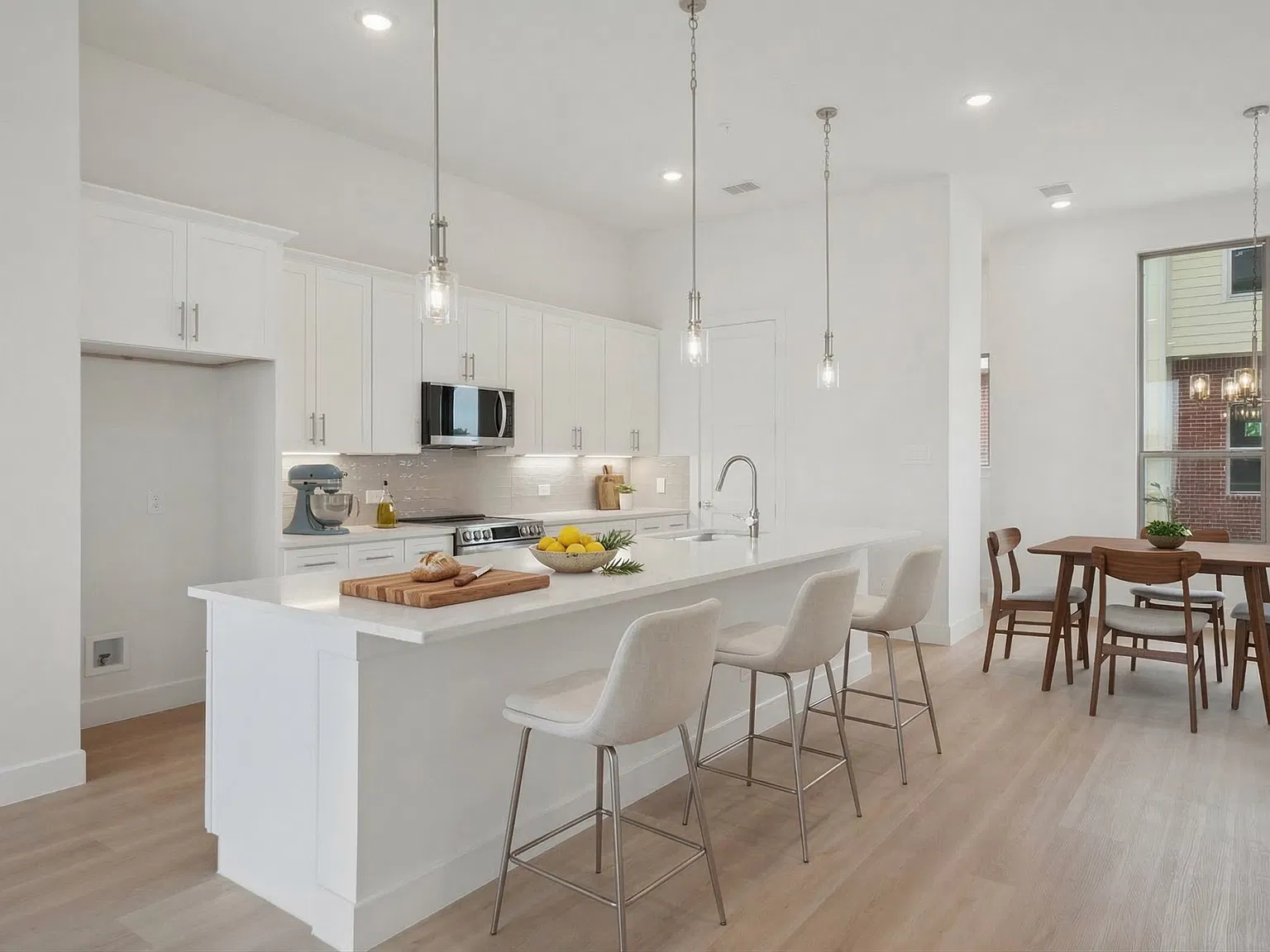 13351 Goodland St — Photo 2