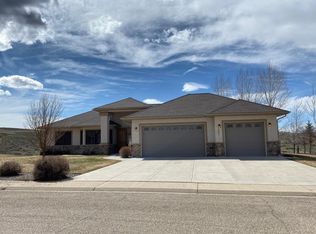 2951 Pine Ridge Dr, Craig, CO 81625
