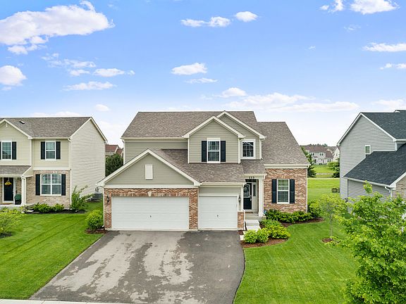4th image of 133 Abbott Ct