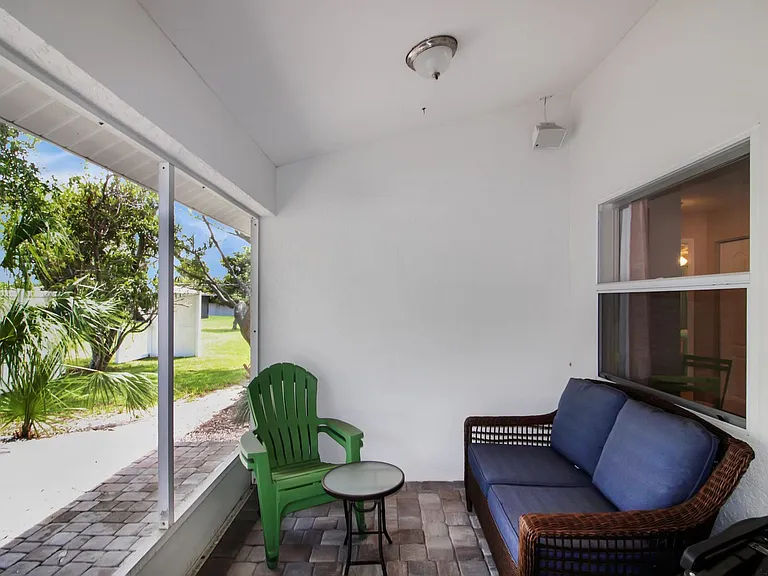 1180 Palmetto Dr — Photo 18