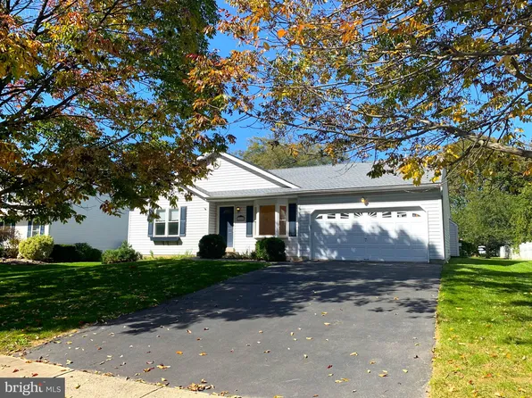 3665 Reiniger Rd, Hatboro, PA 19040
