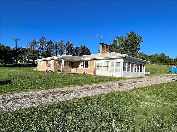 3rd image of 1366 Township Road 266