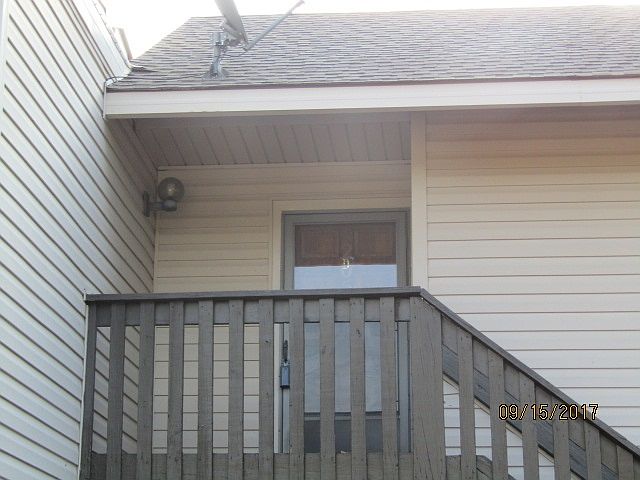 1st image of 129 Falconhead Dr