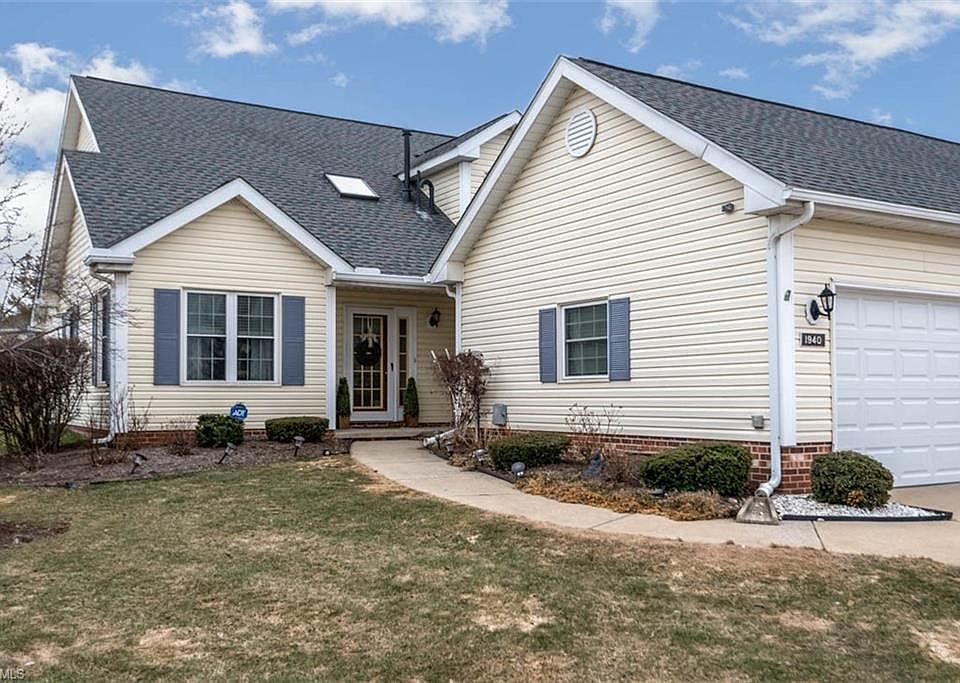 1st image of 1940 Deerhaven Ln #1749