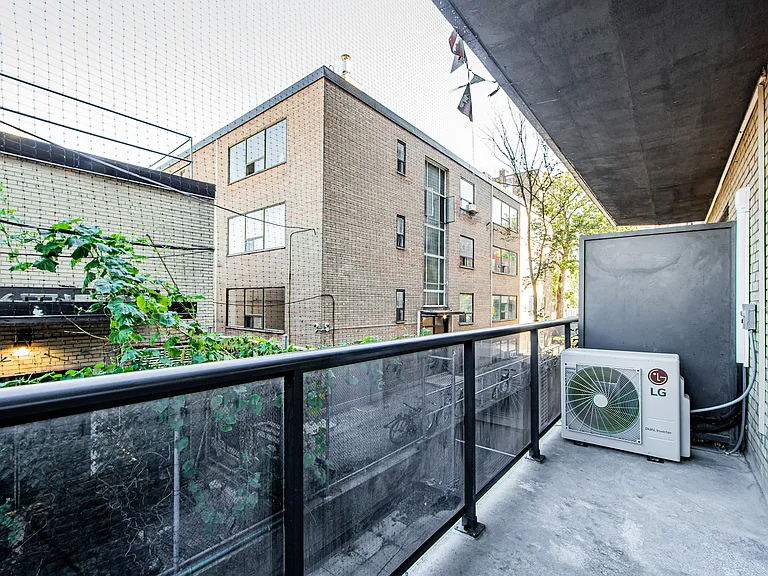 130 Jameson Ave — Photo 43