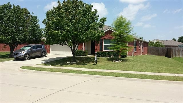 1st image of 4108 Vinyard Way