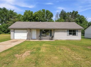 1713 N Inglewood St, Siloam Springs, AR 72761