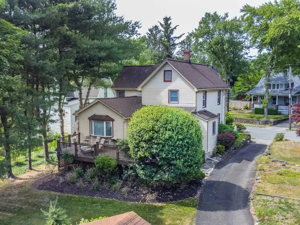 160 Myrtle Ave, Allendale, NJ 07401