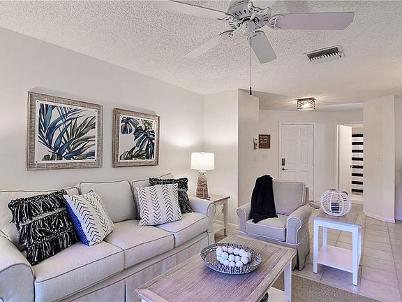 2nd image of 1335 Winding Oaks Cir E APT 1002