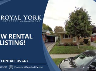 241 Admiral Dr #1, London, ON N5V1H9