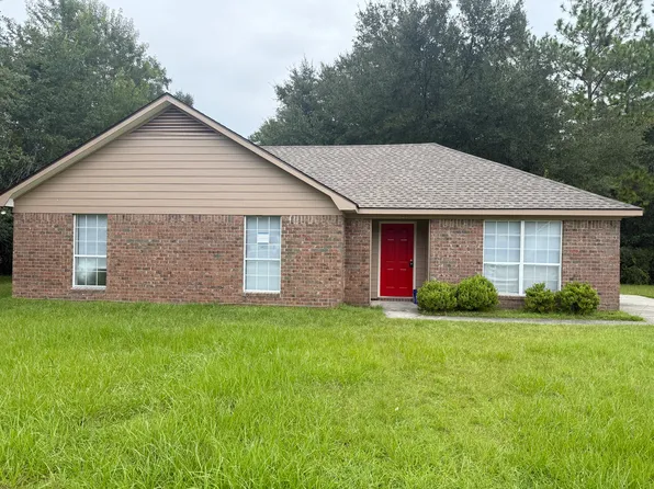 2523 Cove St, Hinesville, GA 31313