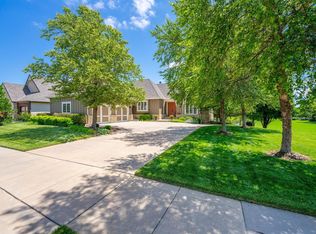 2506 N Peckham St, Wichita, KS 67228
