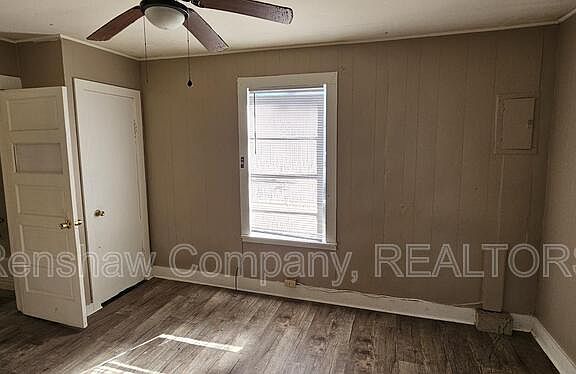 5th image of 1806 Browning St