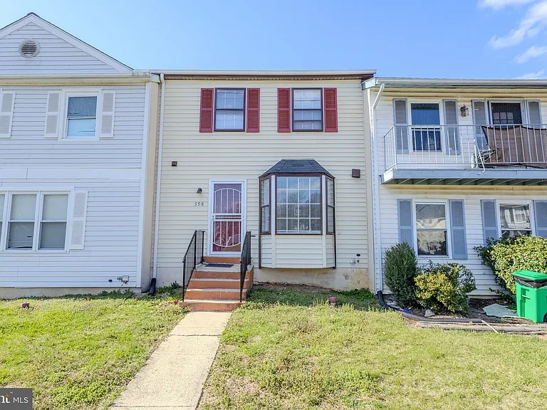 398 Harry S Truman Dr #270 — Photo 1