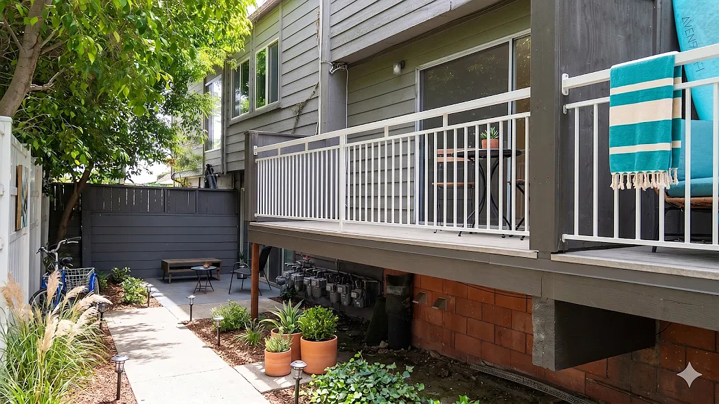 2 bed, 1450 sqft, $4,750 — Photo 3