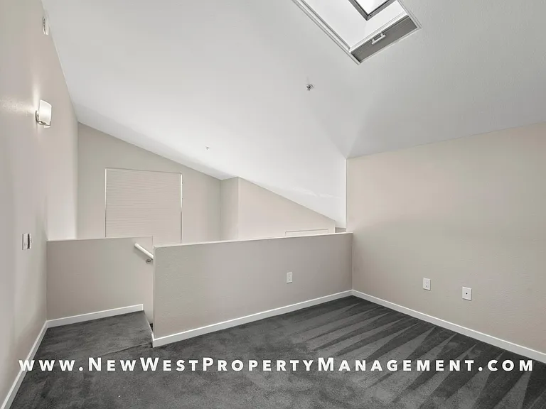 2064 Kettner Blvd #40 — Photo 30