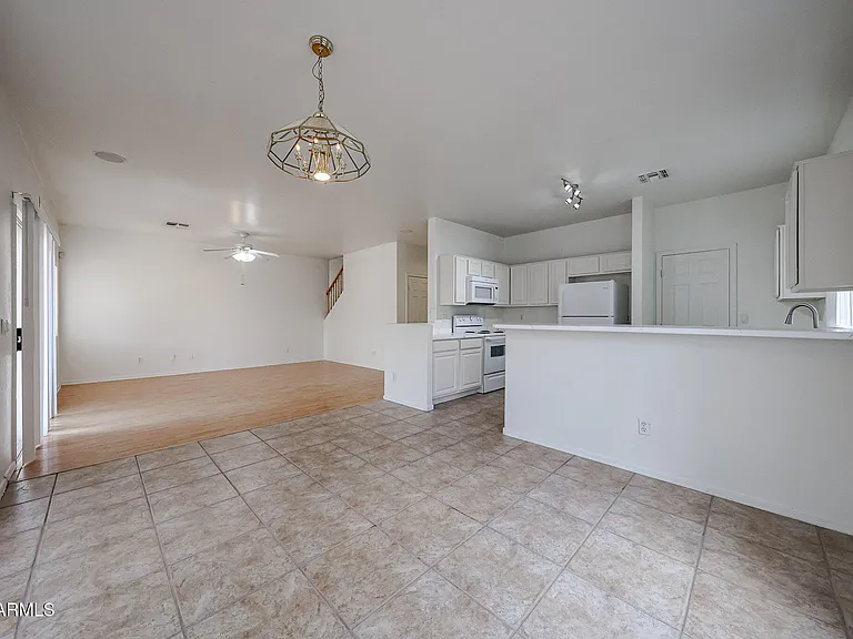 453 N 105th Pl — Photo 24