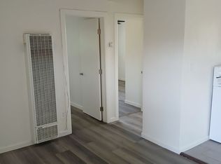 355 E 120th St #8, Los Angeles, CA 90061