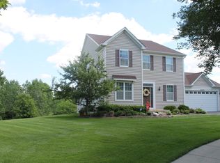 3003 Cookson Ave, Elgin, IL 60124