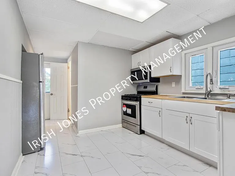 76 Hammerschmidt Ave #LOWER — Photo 9