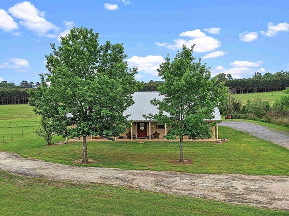 2nd image of 8550 New Hope Rd