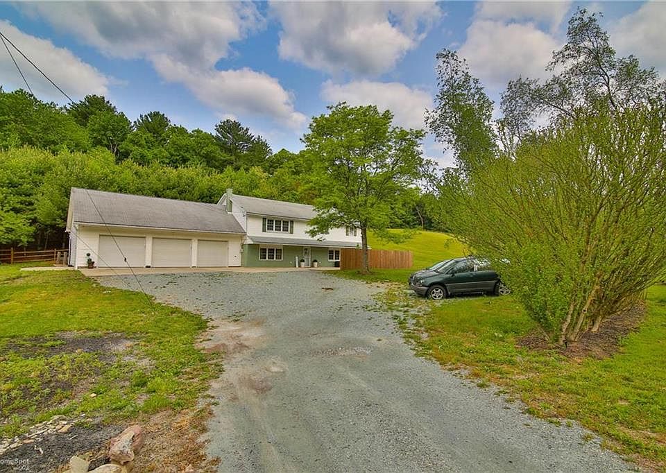 979 Smithlane Rd, Lehighton, PA 18235 Zillow