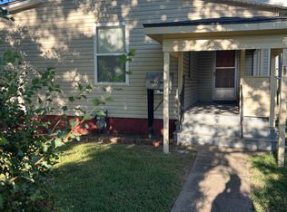 412 S Malcolm Ave, Chanute, KS 66720
