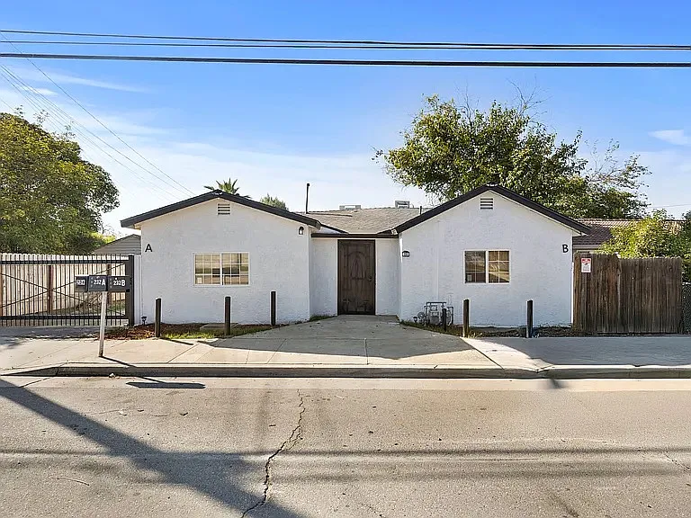 2 bed, $1,700 — Photo 2