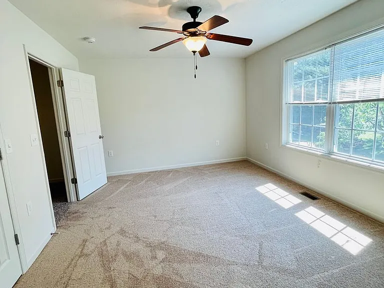 1459 Taylor Grove Ln #2 — Photo 10