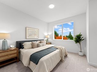 1405 SW 111th Ln, Seattle, WA 98164