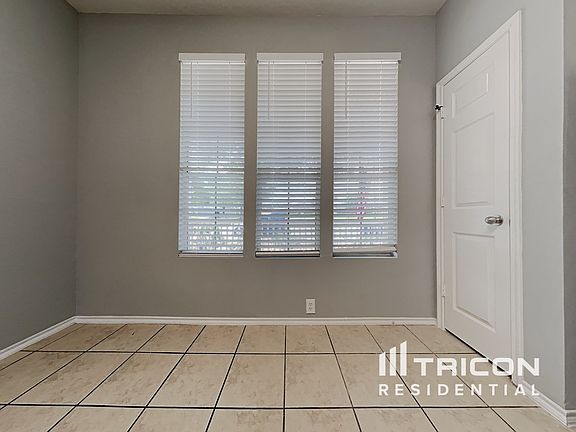 5th image of 18811 S Lyford Dr