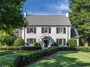 809 Woodland Dr, Greensboro, NC 27408