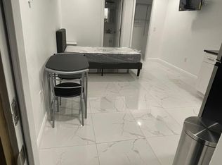 901 Solandra Dr FLOOR 3, Orlando, FL 32807