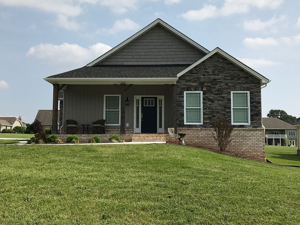 1st image of 1200 Willow Oak Dr