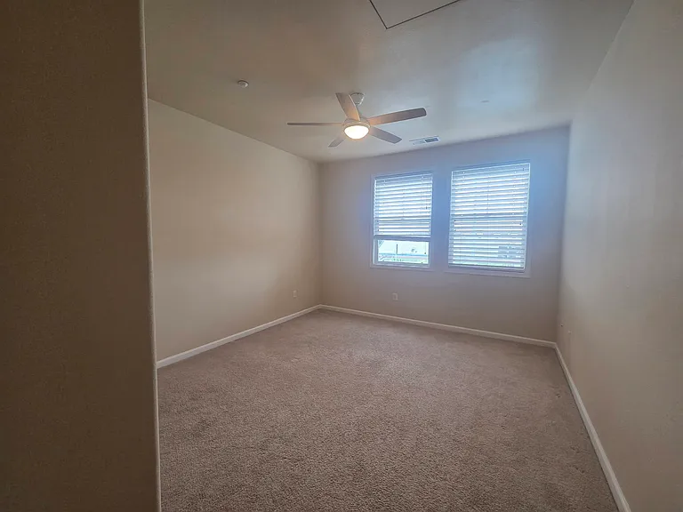 4281 Clarinbridge Cir — Photo 9