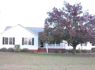 310 Tyson Loop Rd, Farmville, NC 27828