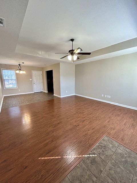 1st image of 1475 San Bernardino Way