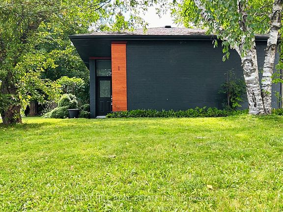 3rd image of 1 Willis Dr