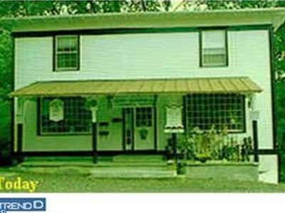 4 Yardley Ave # APT B, Fallsington, PA, 19054