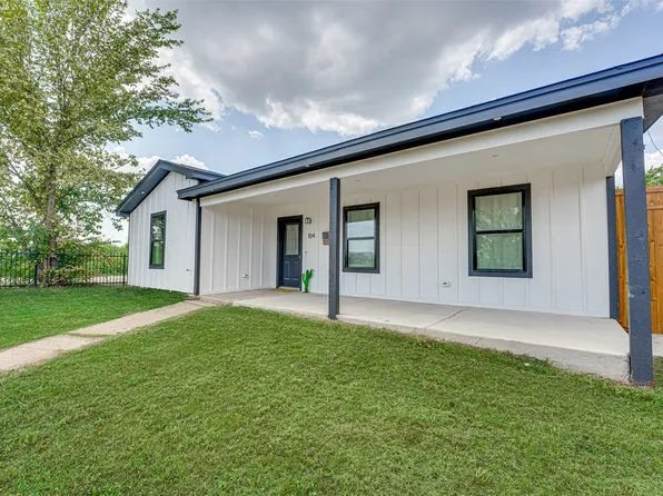 104 Pond St, Bardwell, TX 75101