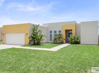 6633 Woodlands Ave, Brownsville, TX 78526