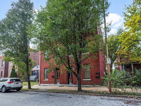 2nd image of 3319-3321 S 18th St #3319-C